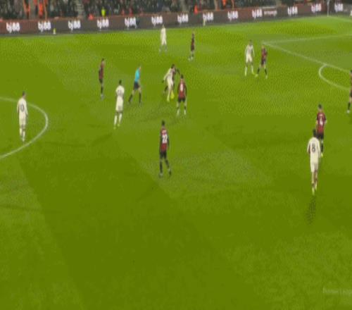 伊戈达拉加,盟湾区,大通馆战袍,OD体育官方,OD体育在线官网,OD体育线上,OD体育APP